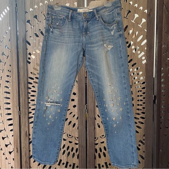 Abercrombie & Fitch Jeans - Picture 1 of 6